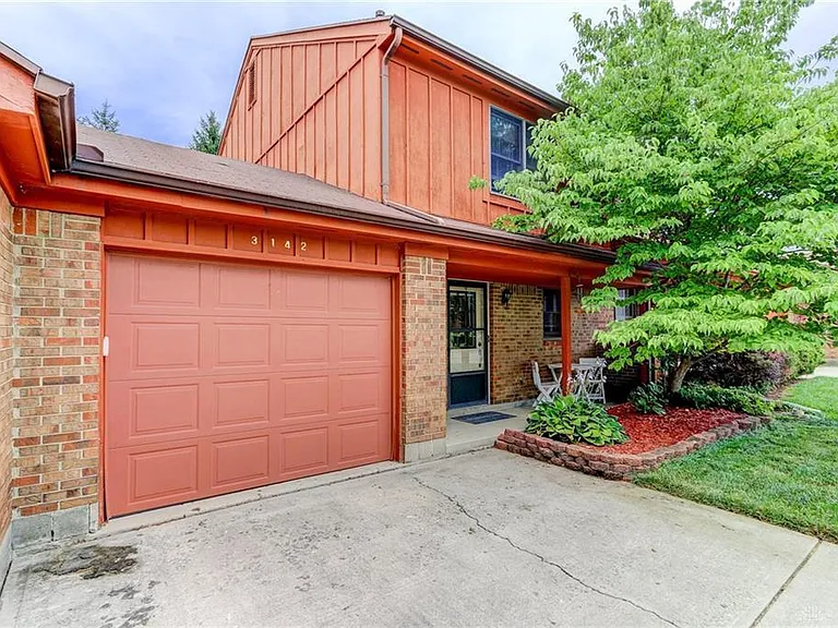 3142 Kerry Dr — Photo 25