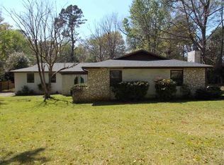 2316 Bourgogne Dr, Tallahassee, FL 32308