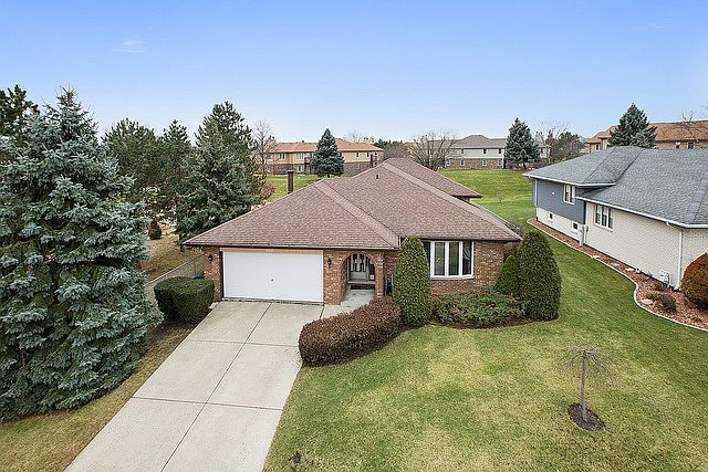 1st image of 14936 Dogwood Dr