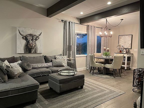 5th image of 300 Grace Ln