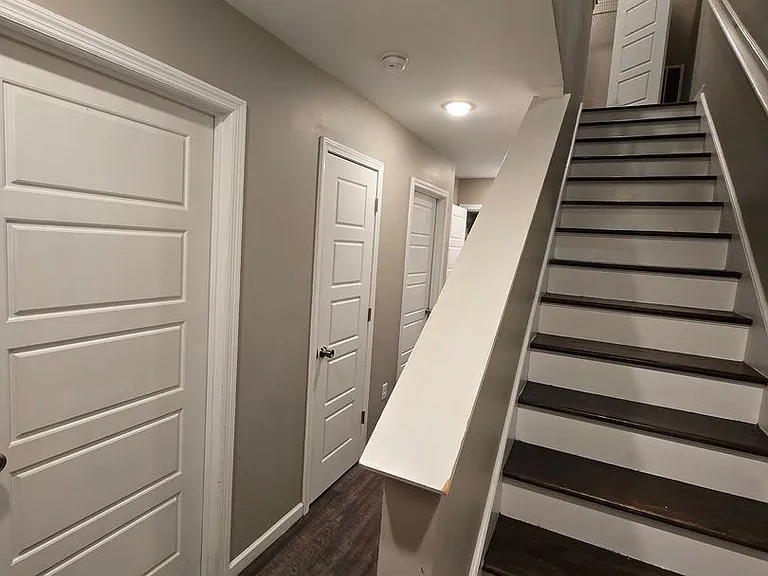 613 Brister St #106 — Photo 17