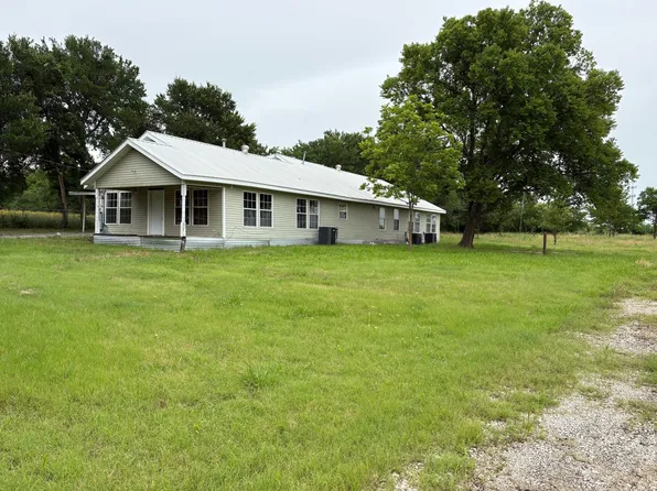 4801 Dell Dr, Greenville, TX 75401