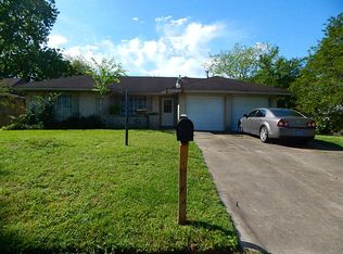 2035 Aldsworth Dr, Houston, TX 77088
