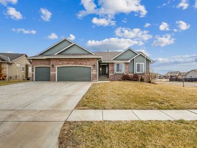 1314 S Summit Cir, Derby, KS, 67037