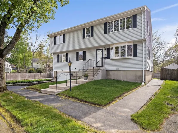 9 Dooling Cir, Peabody, MA 01960