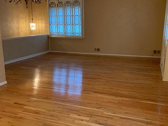 2nd image of 244 Kell Ave
