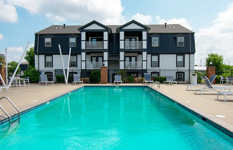 The Champion at Bluegrass Apartments — Photo 8