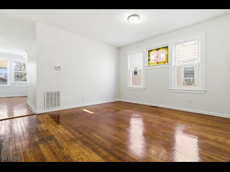 182 Norwood St #1 — Photo 7