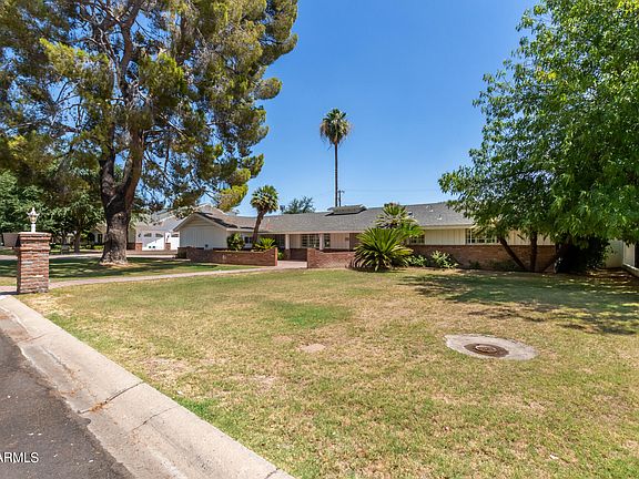 3rd image of 5611 E CALLE CAMELIA --
