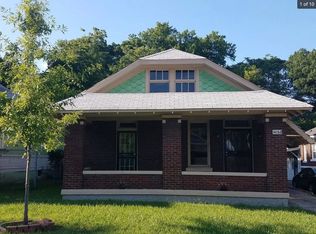 1052 Forrest Ave, Memphis, TN 38105