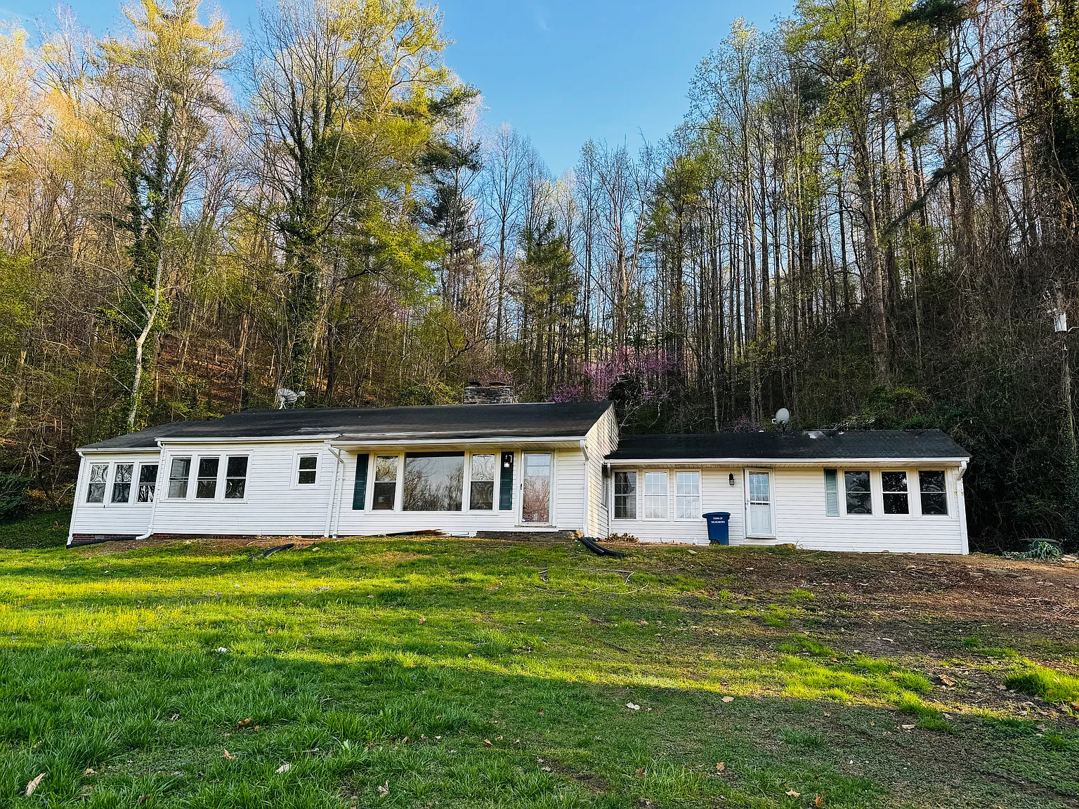 4 bed, 1482 sqft, $1,750 — Photo 2