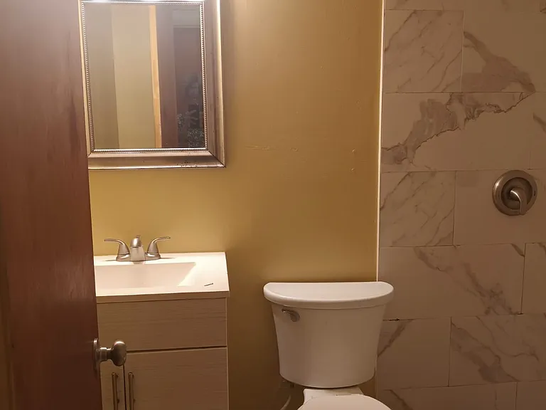 311 E Imperial Cir — Photo 14