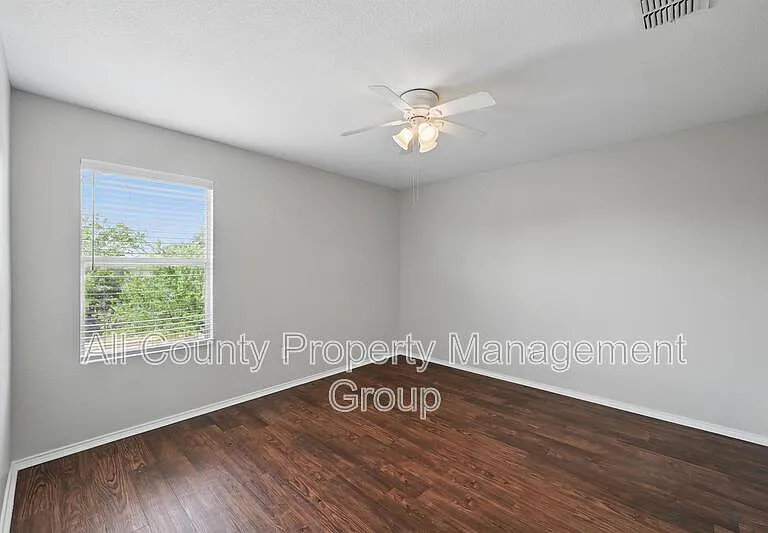 4909 Wildcreek Way — Photo 15