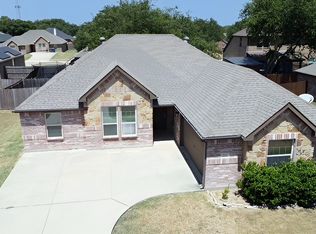 221 Anthony Ln, Red Oak, TX 75154