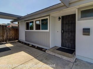 9862 Harriet Ln, Anaheim, CA 92804