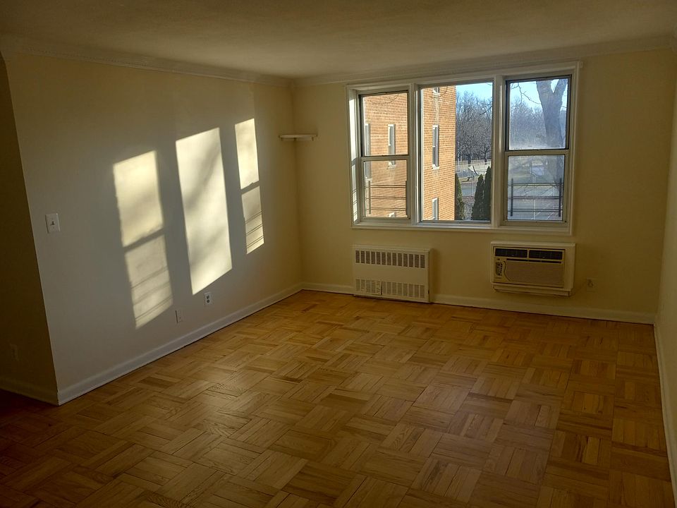 2 Sadore Ln Yonkers, NY, 10710 Apartments for Rent Zillow