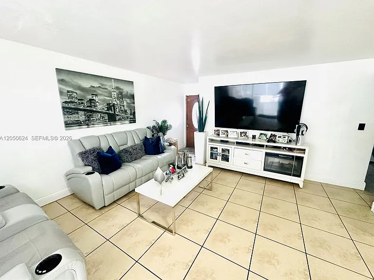 6837 W 19th Ct #6837 — Photo 7