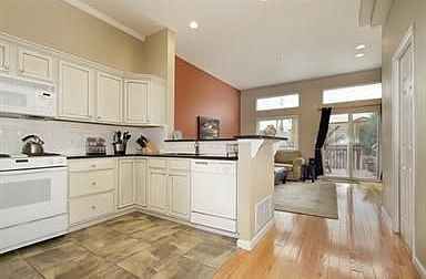 3rd image of 1575 N Emerson St #4B
