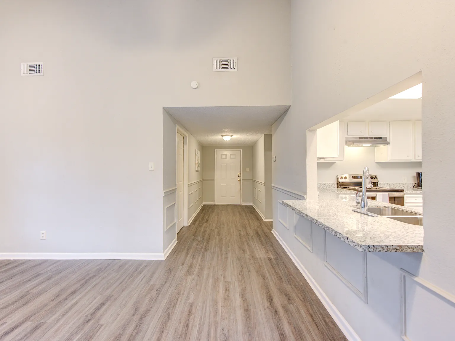 4106 California Avenue - 1 — Photo 3