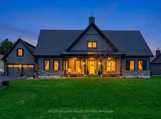 2 Thoroughbred Dr, Oro Medonte, ON L0K1E0