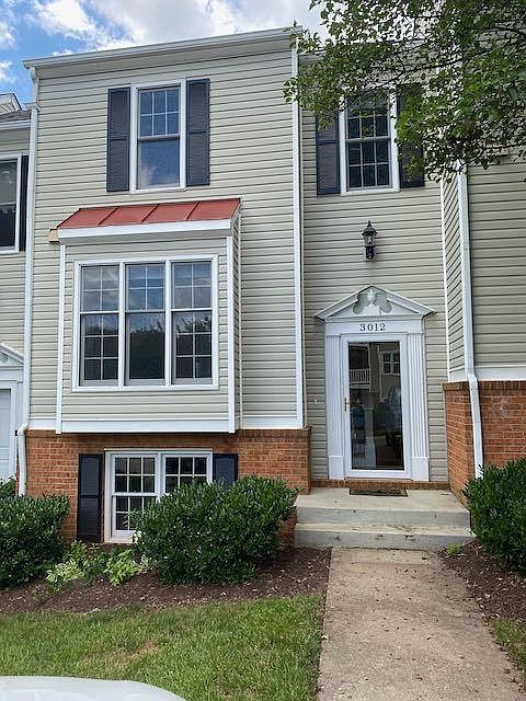1st image of 3012 Winterberry Dr