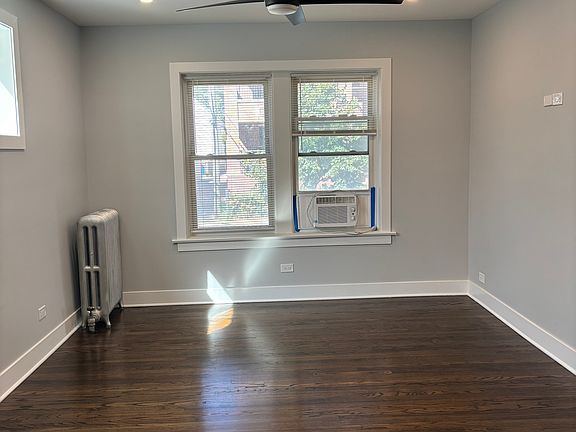 5th image of 3947 N Hoyne Ave #1