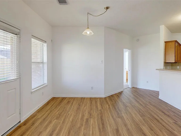 20226 Sunset Ranch Dr — Photo 8