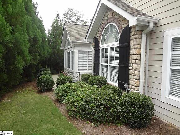 2nd image of 209 Sunset Glory Ln