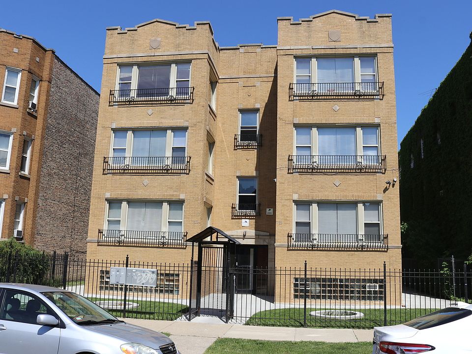 1st image of 1111 N Leclaire Ave #1