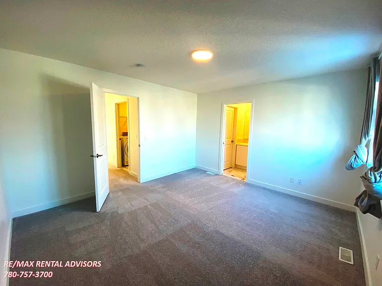 1007 Daniels Loop SW — Photo 13