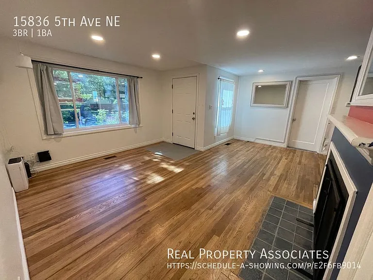 15836 5th Ave NE — Photo 7