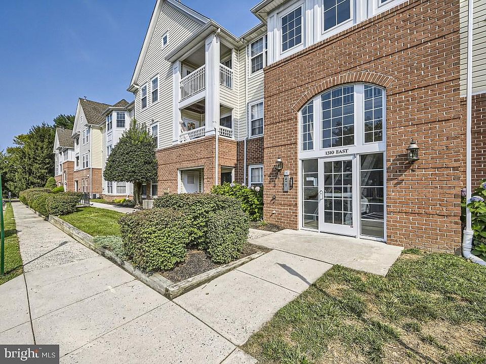 1st image of 1310 Sheridan Pl Unit 310