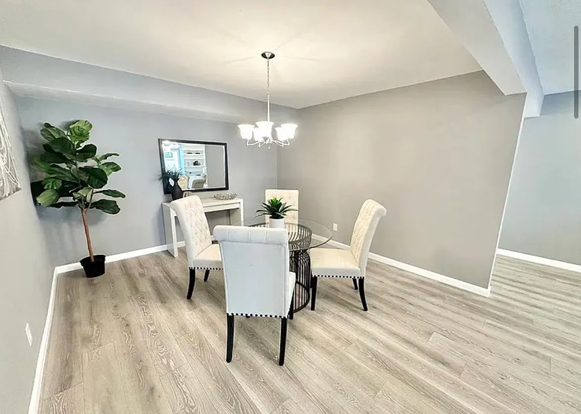 10341 Forest Brook Ln — Photo 3