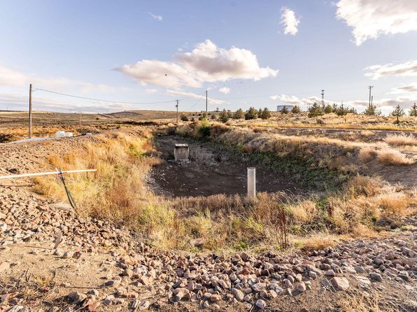 3647 SW Highway 97, Madras, OR 97741