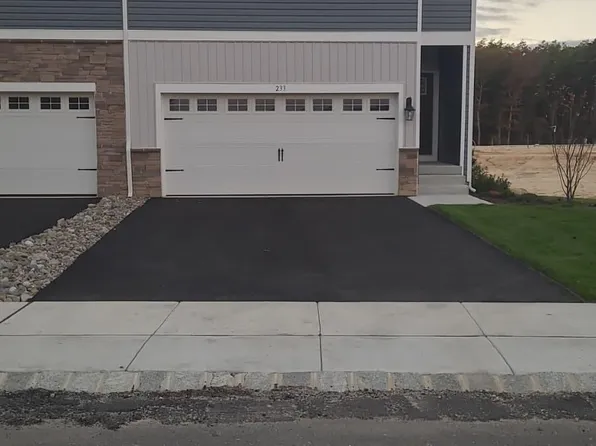 233 Mantoloking Drive, Jackson, NJ 08527