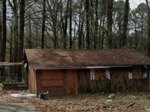 65 Oak Dr SW, Atlanta, GA 30354