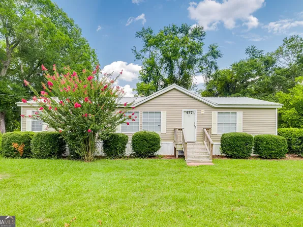 437 Burkhalter Cir, Claxton, GA 30417