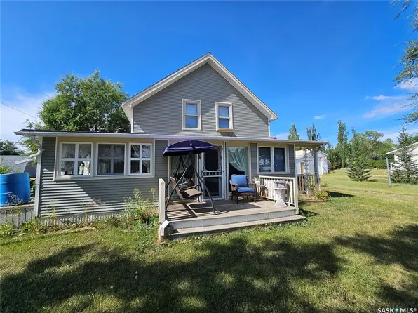 2303 Buick STREET, Cadillac, SK S0N 0K0