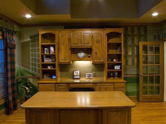 Executive Office Downstairs