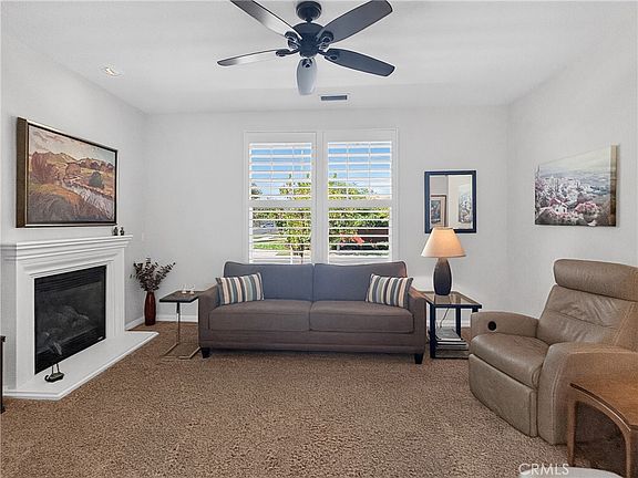 4th image of 2450 Alameda Dr