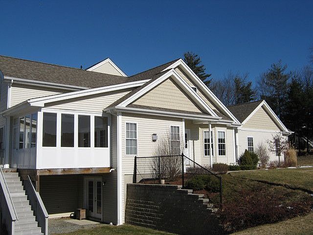 2nd image of 97 Orchard Meadow Dr
