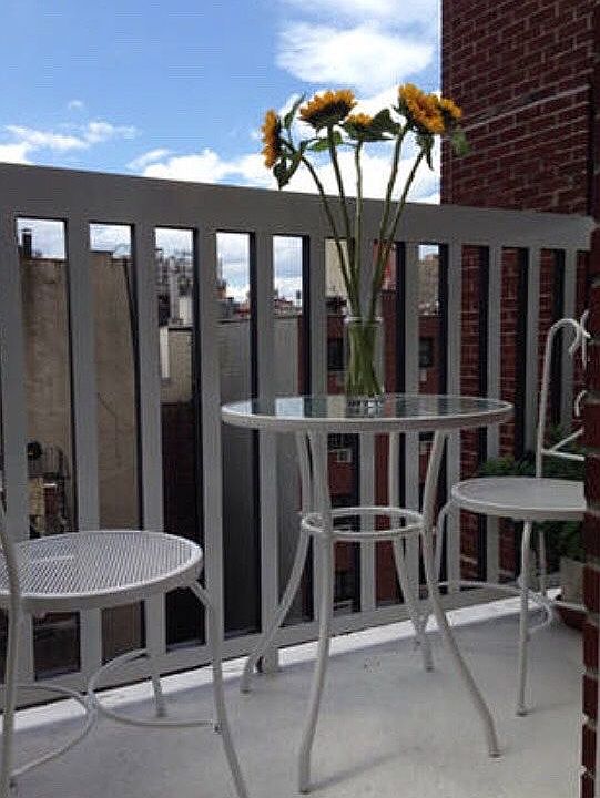 Balcony Private