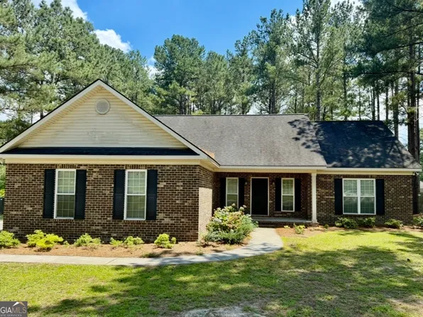 136 Sweet Briar Trl, Statesboro, GA 30461