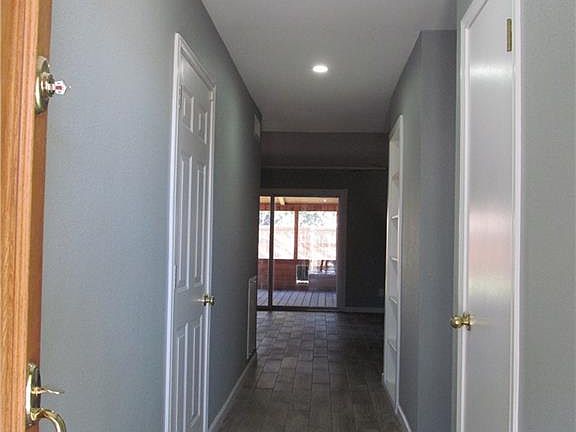 3rd image of 310 Clearwood Dr
