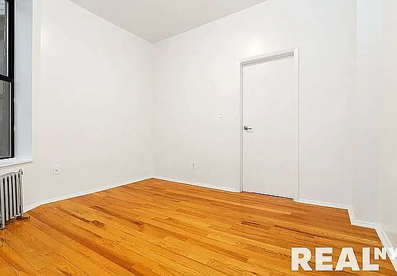 4th image of 284 Mulberry St APT 23