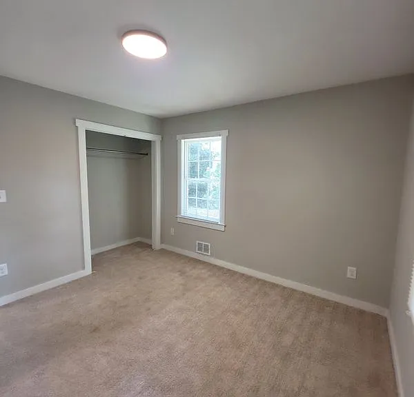 2741 Norma Cir — Photo 11