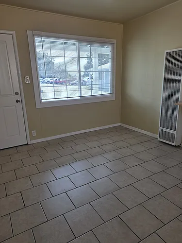 1468 Grand Ave Photo 1