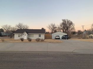700 E Avenue C, Syracuse, KS 67878