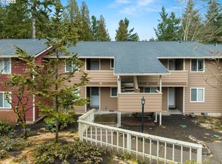 29700 SW Courtside Dr APT 38, Wilsonville, OR