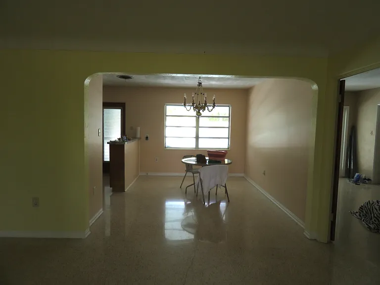 6056 Dartmouth Ave N — Photo 5